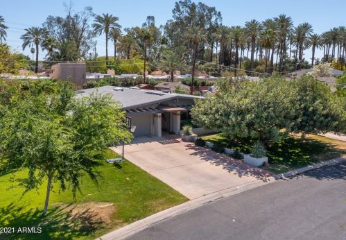 4615 43rd St, Phoenix AZ 85032-3323 exterior