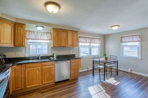 28 Laro Rd, Montgomery MA 01085-5016 exterior