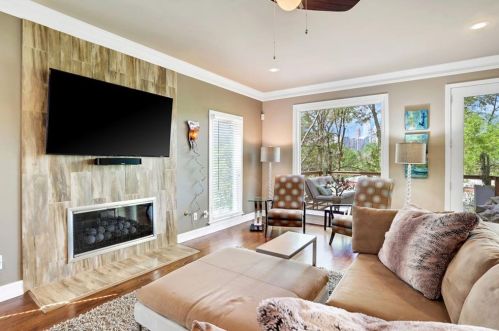 17 Highland Park Ln, Atlanta GA 30306-3447 exterior