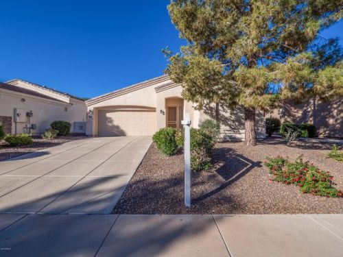 6814 39th Pl, Phoenix, AZ 85042-6201