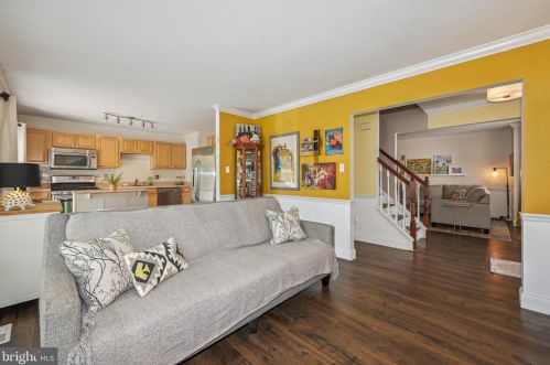 2202 Beacon Hill Dr, Erial NJ  08081-1175 exterior