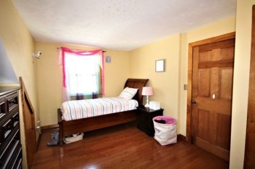 280 Pleasant St, Worcester MA 01609-3201 exterior