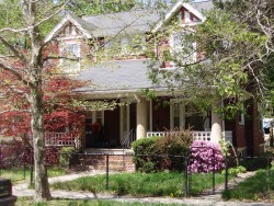 603 Commonwealth Ave, Newton, MA 02459-1628