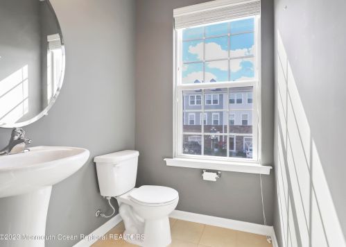 134 Waypoint Dr, Tinton Falls NJ 07724-2184 exterior