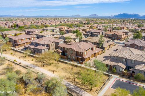 21824 39 St, Phoenix AZ 85050-4881 exterior