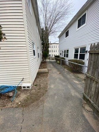 31 Clifton St, Lawrence MA  01843-2117 exterior