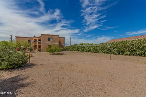 13035 34th St, Phoenix AZ 85032-6137 exterior