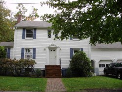 134 Pine Ridge Rd, Newton, MA 02468-1511