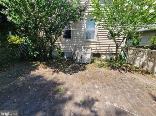 112 Jackson St, West Deptford NJ  08096-2353 exterior