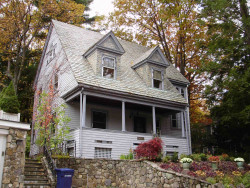 63 Hyde St, Newton, MA 02461-1203
