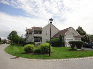 85 Bourne Cir, Hardyston, NJ 07419-1293