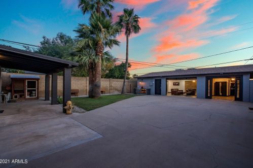 1413 Edgemont Ave, Phoenix AZ 85035-1809 exterior