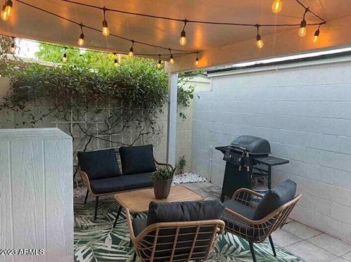 4438 Belleview St, Phoenix AZ  85008-5644 exterior