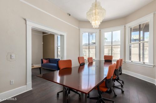 819 3rd Ave, Phoenix AZ 85023-6204 exterior