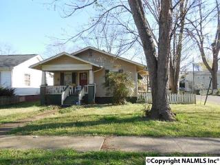 1302 Clinton Ave, Huntsville AL  35801-3021 exterior