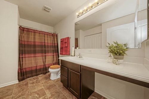 2293 Pebblestone Way, Lemont IL 60490-5062 exterior