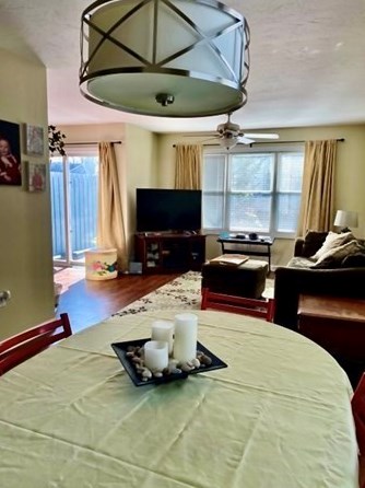 112 Weatherstone Dr, Worcester, MA 01604-2668