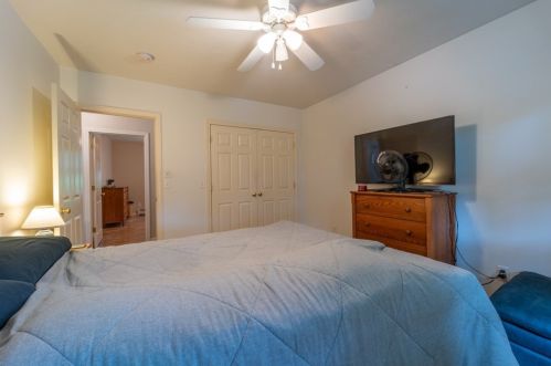 44 Rudolph St, Worcester MA 01604-3126 exterior