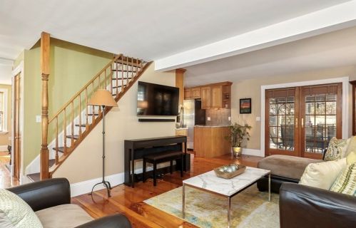 215 Long Pond Rd, Plymouth MA 02360-2607 exterior