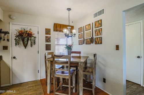 911 Campo Bello Dr, Phoenix AZ 85032-2051 exterior