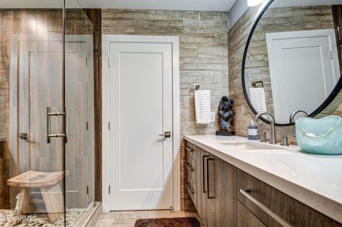 5674 12 St, Phoenix AZ exterior