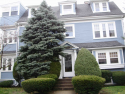 5 Nottingham St, Newton, MA 02459-1614