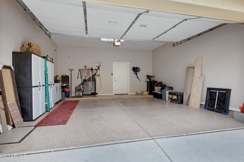 8977 8th Dr, Phoenix, AZ 85021-8319