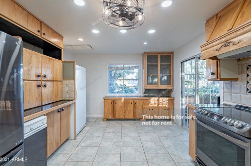 18824 30th St, Phoenix AZ  85050-3412 exterior