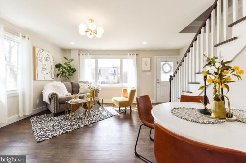 1102 Cumberland Ave, West Deptford NJ  08096-3041 exterior