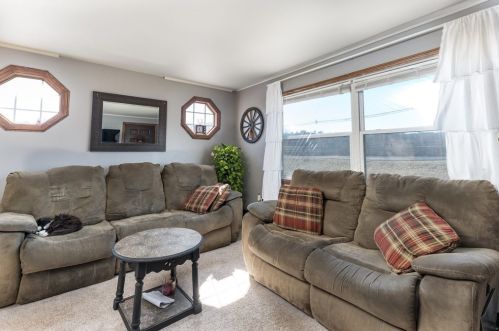 2143 Elm St, Dighton MA 02715-1518 exterior