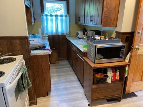 98 Cohasset St, Worcester MA 01604-3269 exterior