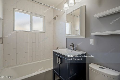 2810 Coolidge St, Phoenix AZ 85017-3543 exterior