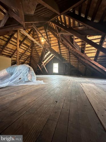 709 Crown Point Rd, West Deptford NJ  08093-1314 exterior