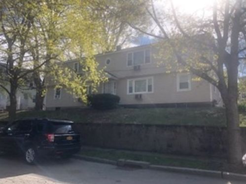 15 Fairfield St, Worcester MA 01602-3469 exterior