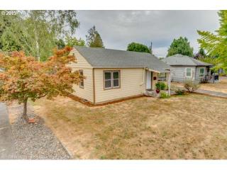 1345 Gilorr St, Mcminnville, OR 97128-6616