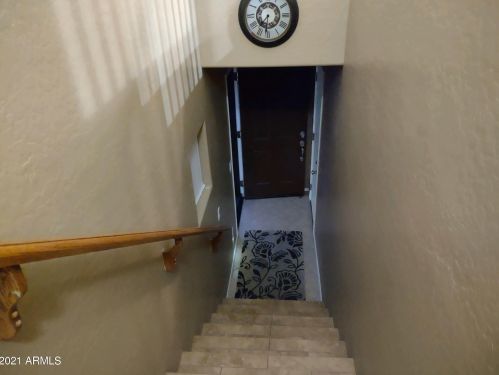 2848 Dunbar Dr, Phoenix, AZ 85042-6074