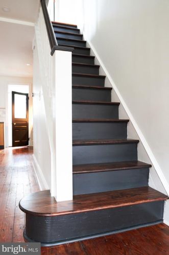 5221 Hazel Ave, Philadelphia PA  19143-1526 exterior