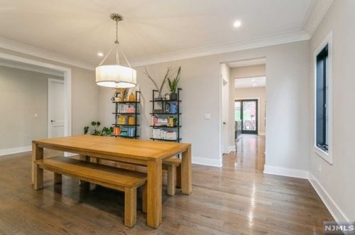 158 Magnolia Ave, Tenafly NJ  07670-1828 exterior