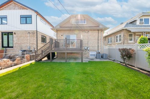 1907 Wenonah Ave, Forest View IL 60402-1666 exterior