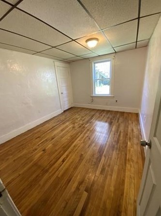 9 Diamond St, Worcester MA 01610 exterior