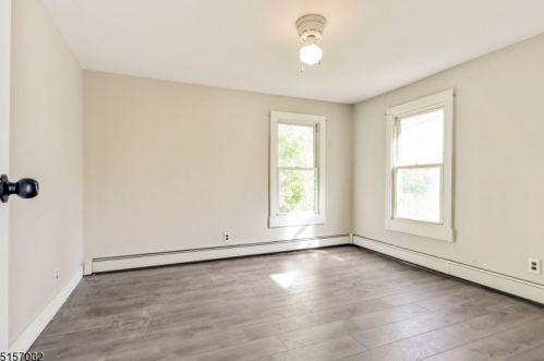 22 Harrison St, Wantage NJ  07461-2121 exterior