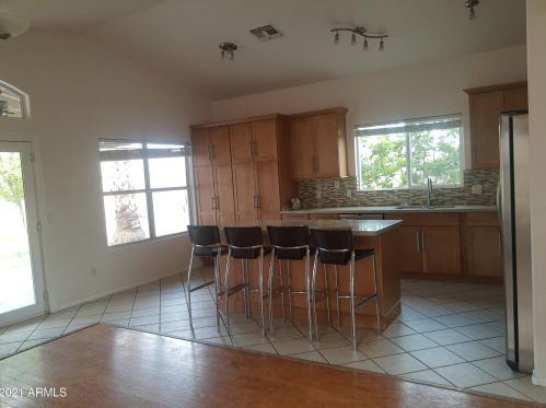 4713 Charleston Ave, Phoenix AZ 85032-1175 exterior