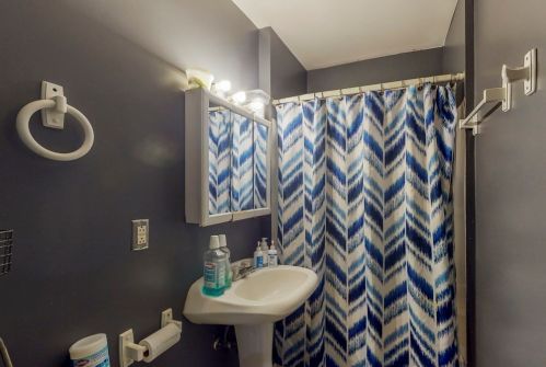 22 Collins St, Peabody MA 01960-1971 exterior