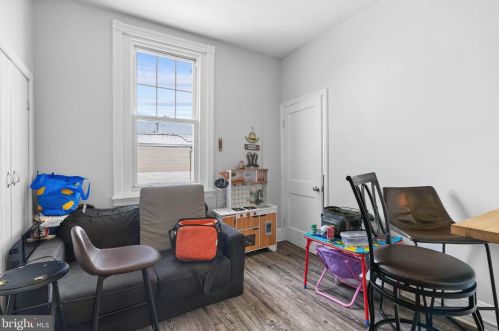 1815 20 St, Philadelphia PA 19145-2048 exterior