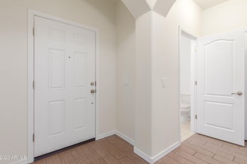 817 Constance Way, Phoenix AZ  85042 exterior