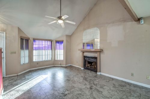 7330 Coolidge St, Phoenix AZ 85015-3845 exterior