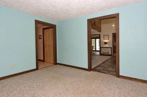 11 Clifford Rd, Southborough MA 01772-1502 exterior