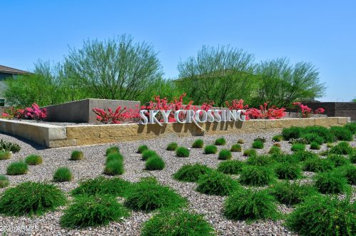 22029 33 Pl, Phoenix AZ 85018 exterior