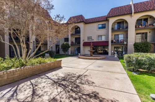 3033 Devonshire Ave, Phoenix AZ  85016-5894 exterior