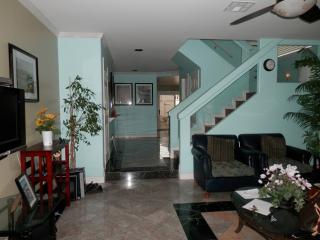 970 Socorro Song Ln, Henderson, NV 89052-8643